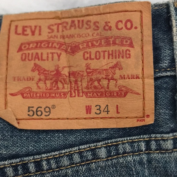 Levi’s 569 jean shorts in blue, EUC, W34. - Picture 3 of 10